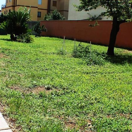 Camera Confortevole Tra Roma E Ostia アチリア エクステリア 写真
